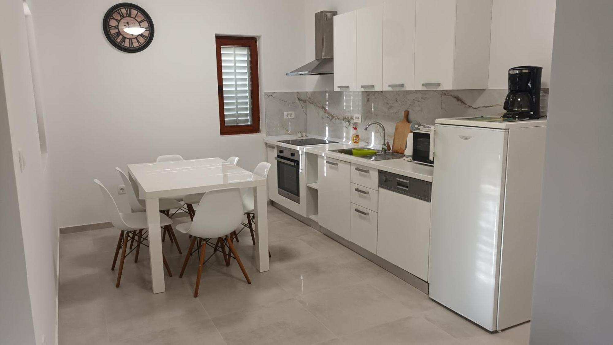 Apartments Njivice Bajcic Eksteriør billede